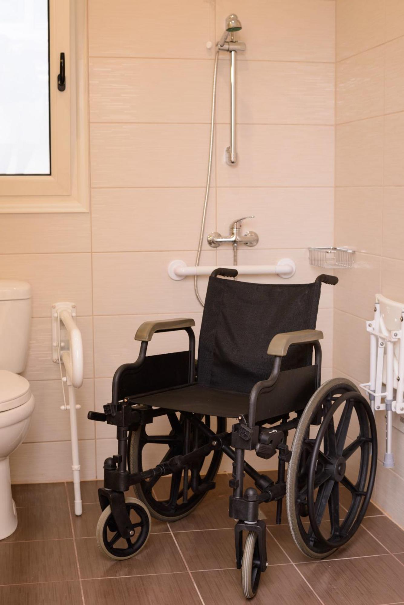 Aksos Suites Accessible Accommodation Agia  Bilik gambar