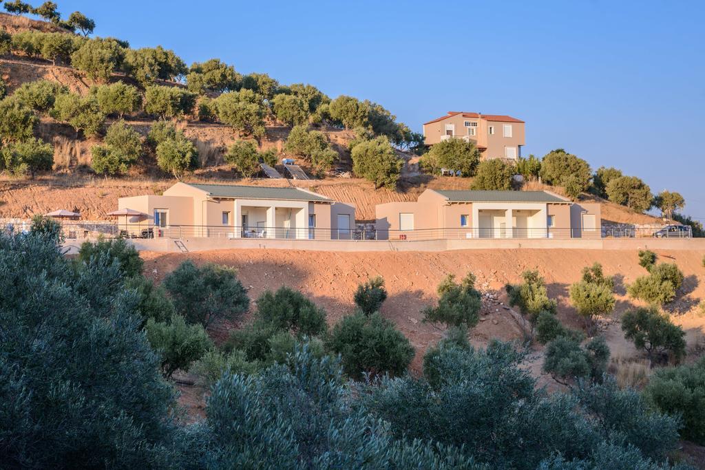 Aksos Suites Accessible Accommodation Agia  Luaran gambar
