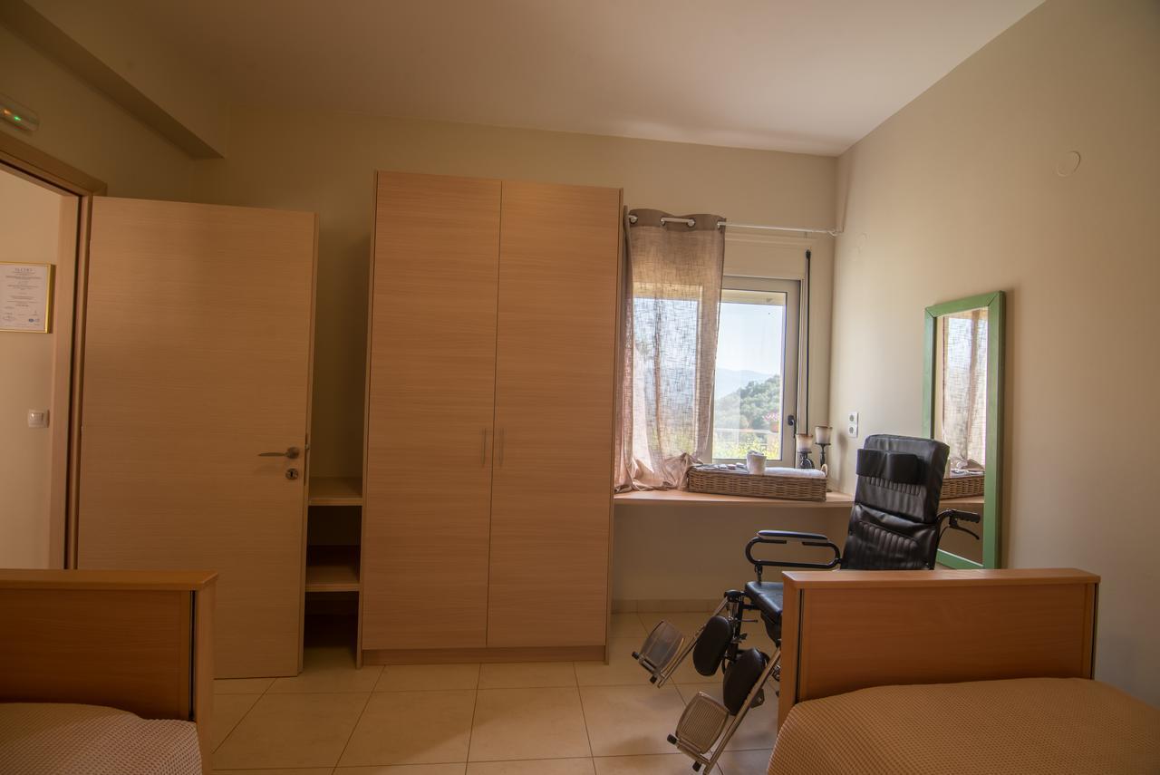 Aksos Suites Accessible Accommodation Agia  Luaran gambar