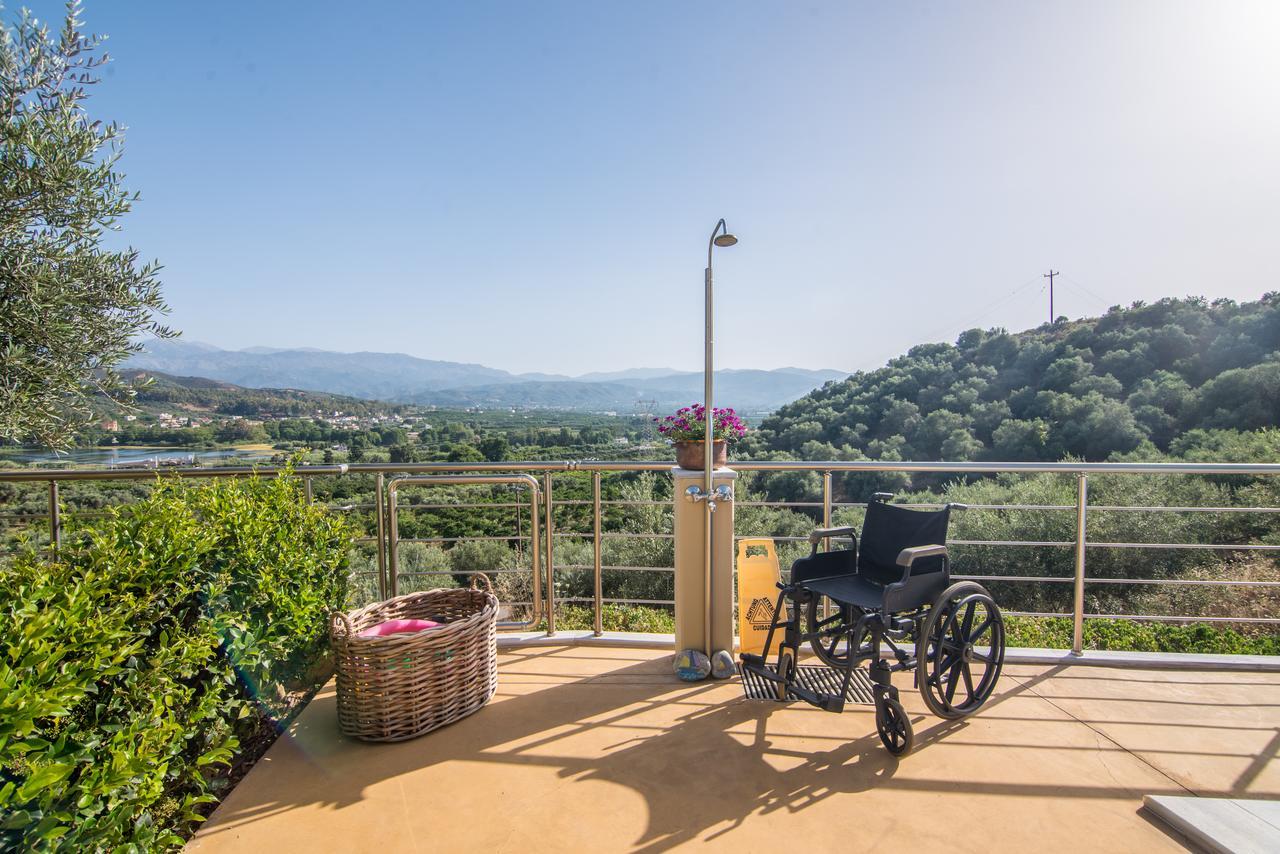 Aksos Suites Accessible Accommodation Agia  Luaran gambar